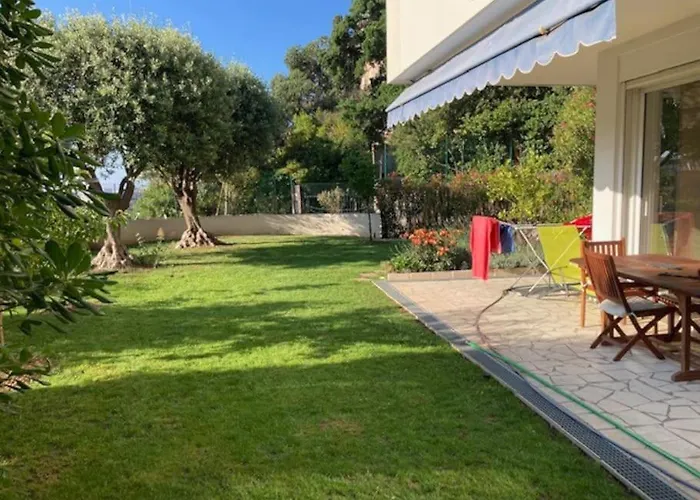 3 Pieces Avec Grand Jardin